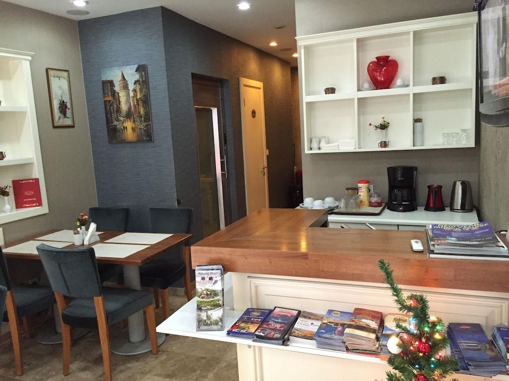 Alyon Suite Hotel 이스탄불 외부 사진